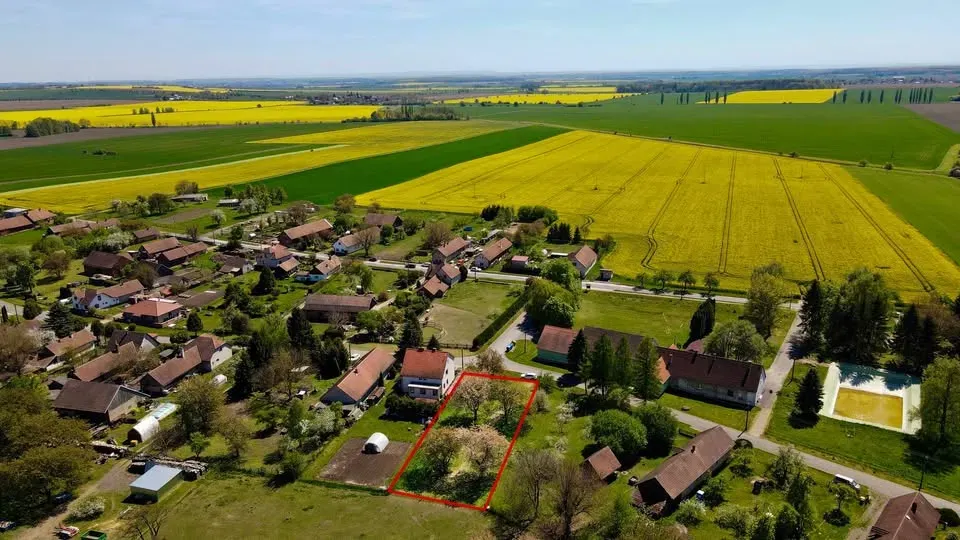 Pozemek 1 213 m² v Kozojídkách u Vinar